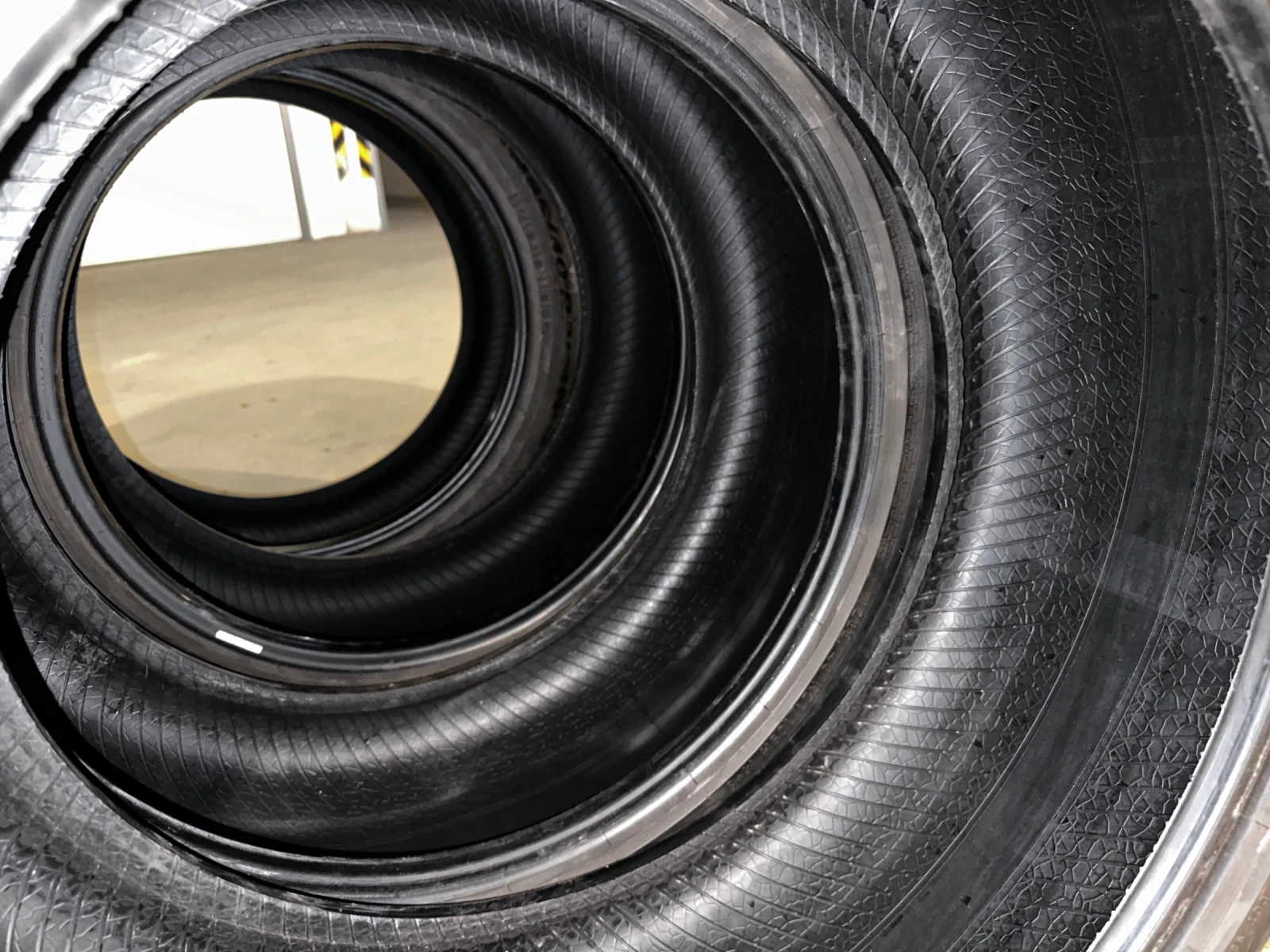  285/40R21 | Mobile.bg   2