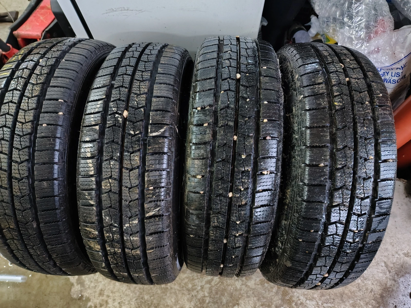 Гуми Зимни 195/65R16