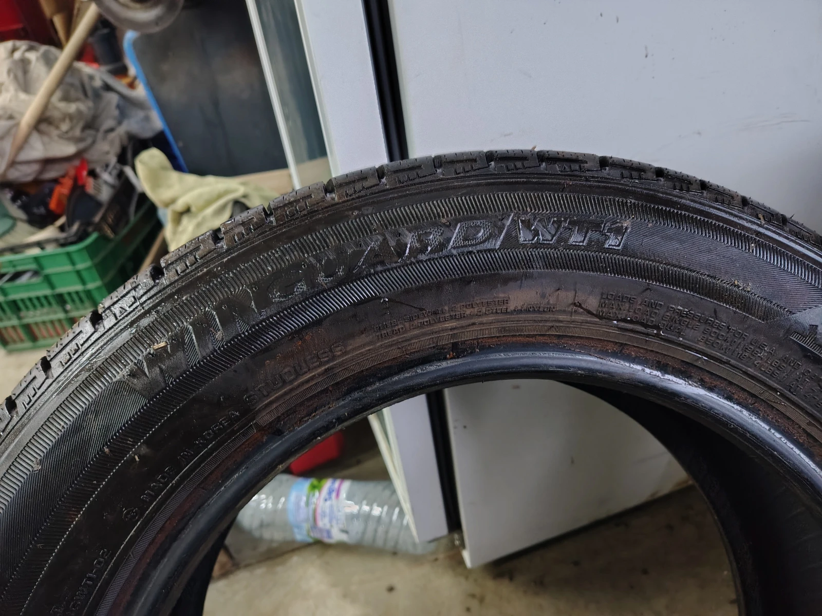 Гуми Зимни 195/65R16, снимка 7 - Гуми и джанти - 55835780