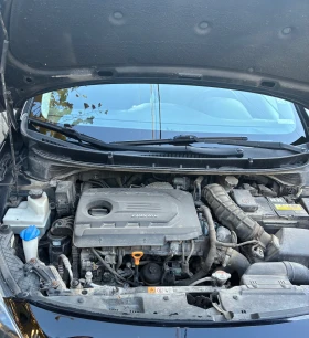 Hyundai I30 1.6 CRDI -136 к.с, снимка 4