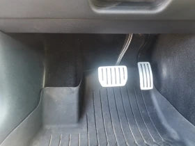 Tesla Model 3 Performance, снимка 11