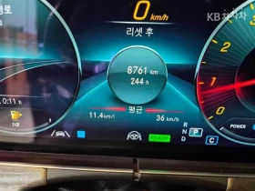 Mercedes-Benz E 350 4MATIC AMG LINE 360CAM PANORAMA ПОДГРЕВ FULL, снимка 9