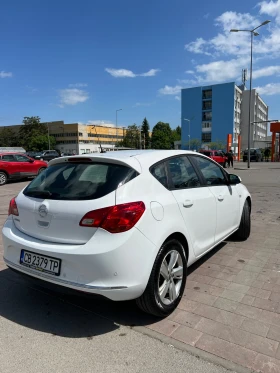 Opel Astra 1.4T LPG, снимка 7