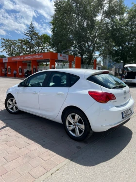 Opel Astra 1.4T LPG, снимка 5