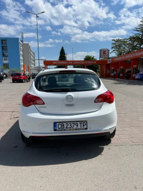 Opel Astra 1.4T LPG, снимка 6