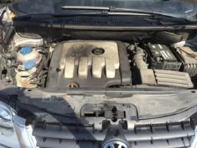 VW Touran 2.0 TDI 140 . BKD 6  | Mobile.bg    9