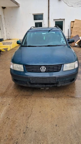 VW Passat 1.6 газ ЦЯЛ ЗА ЧАСТИ, снимка 3