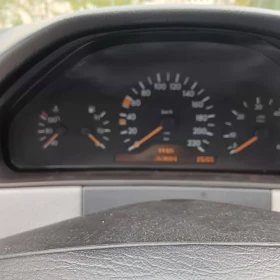Обява за продажба на Mercedes-Benz E 300 ~11 лв. - изображение 4 | Auto.bg Обява за продажба на Mercedes-Benz E 300 ~11 лв. - изображение 4