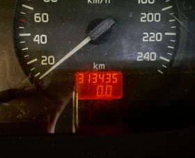 Renault Scenic - 480 € / 938.80 лв. - 84358116 8