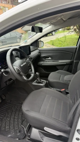 Dacia Jogger 1.6 Hybrid Extrime 145 �.�.  | Mobile.bg � ����� ������ 12