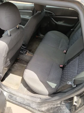 Ford Focus 1.6 16v - 900 € / 1760.25 лв. - 44635218 6