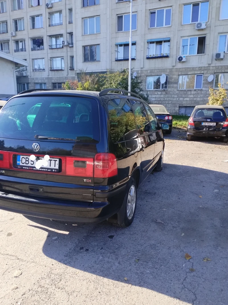 VW Sharan Миниван, снимка 7 - Автомобили и джипове - 48003860