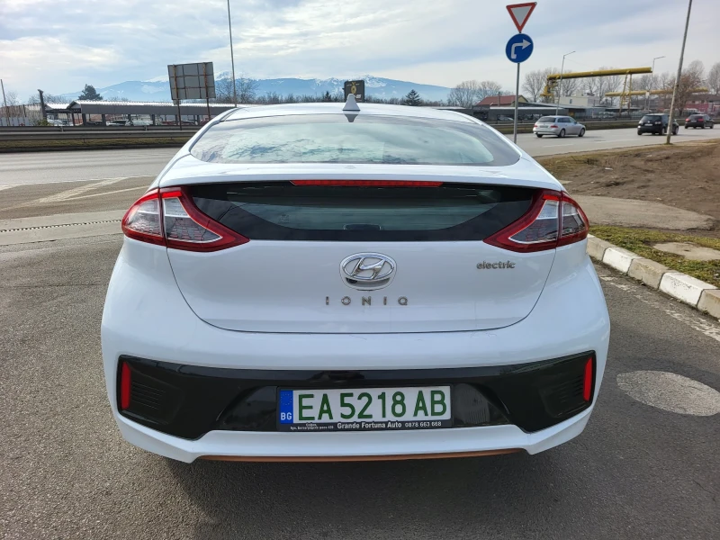 Hyundai Ioniq 28kWh, снимка 6 - Автомобили и джипове - 48847998