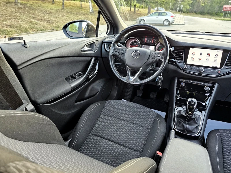 Opel Astra 1.4 Turbo-150к.с, снимка 9 - Автомобили и джипове - 51595086