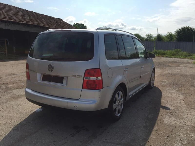 VW Touran 2.0 TDI 140 . BKD 6  | Mobile.bg   3