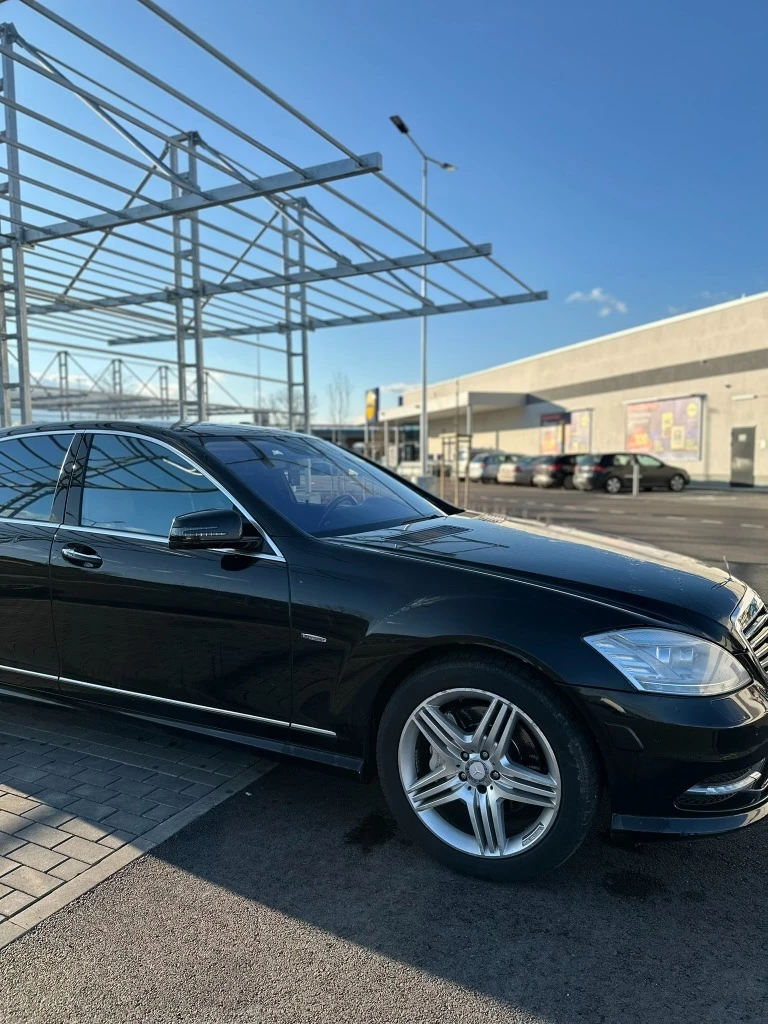 Mercedes-Benz S 550 V8 BiTurbo 4Matic, снимка 7 - Автомобили и джипове - 54146979