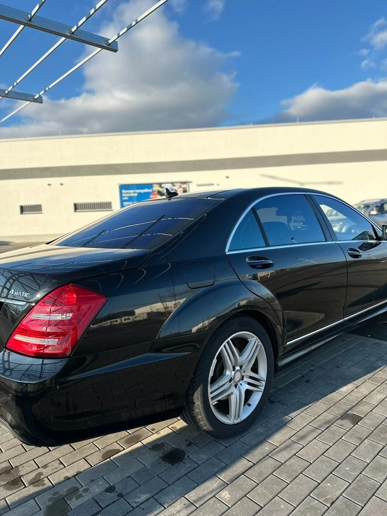 Mercedes-Benz S 550 V8 BiTurbo 4Matic, снимка 6 - Автомобили и джипове - 54146979