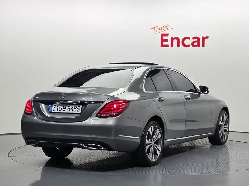 Mercedes-Benz C 200 W205 C200 Avantgarde, снимка 2 - Автомобили и джипове - 55184336