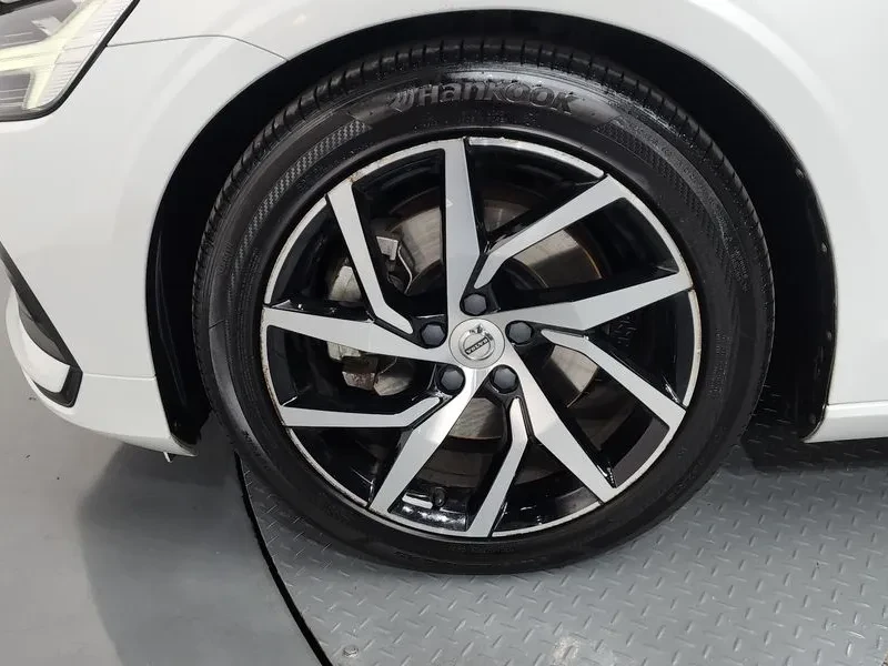 Volvo S60 T5 MOMENTUM, снимка 5 - Автомобили и джипове - 55704297