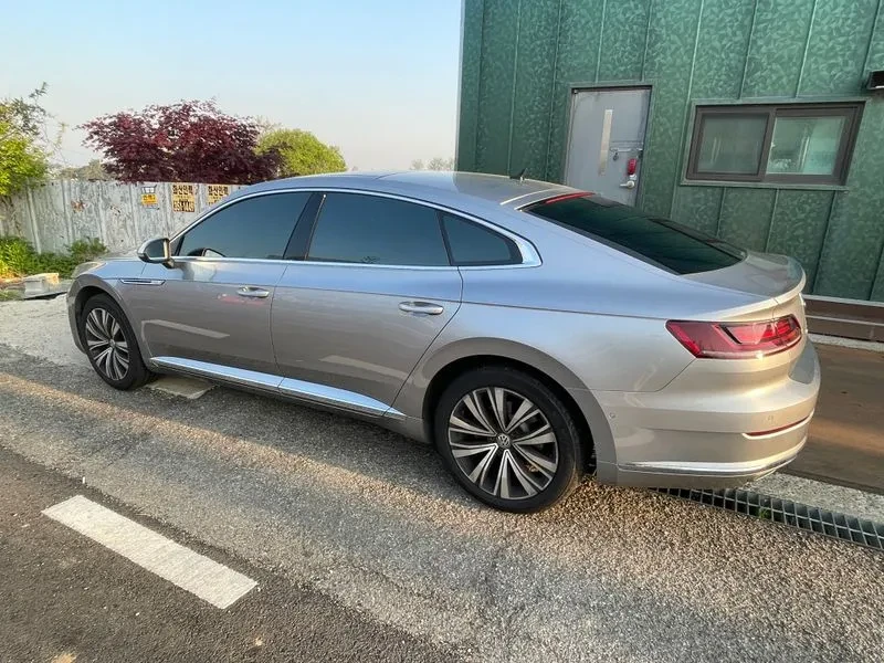 VW Arteon 2.0 Tdi Premium, снимка 2 - Автомобили и джипове - 55785255