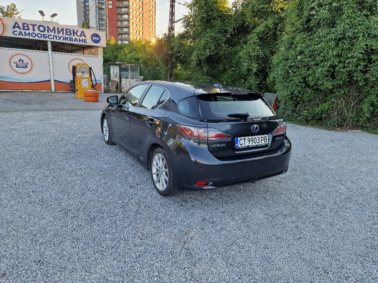 Lexus CT 200h  - изображение 2