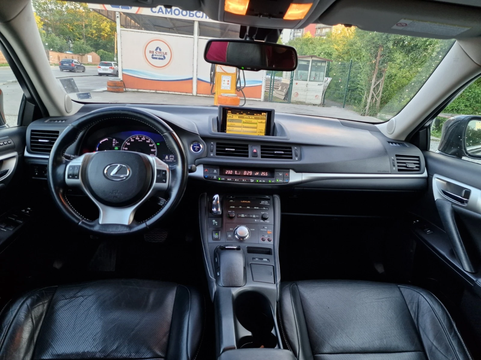 Lexus CT 200h  - изображение 7