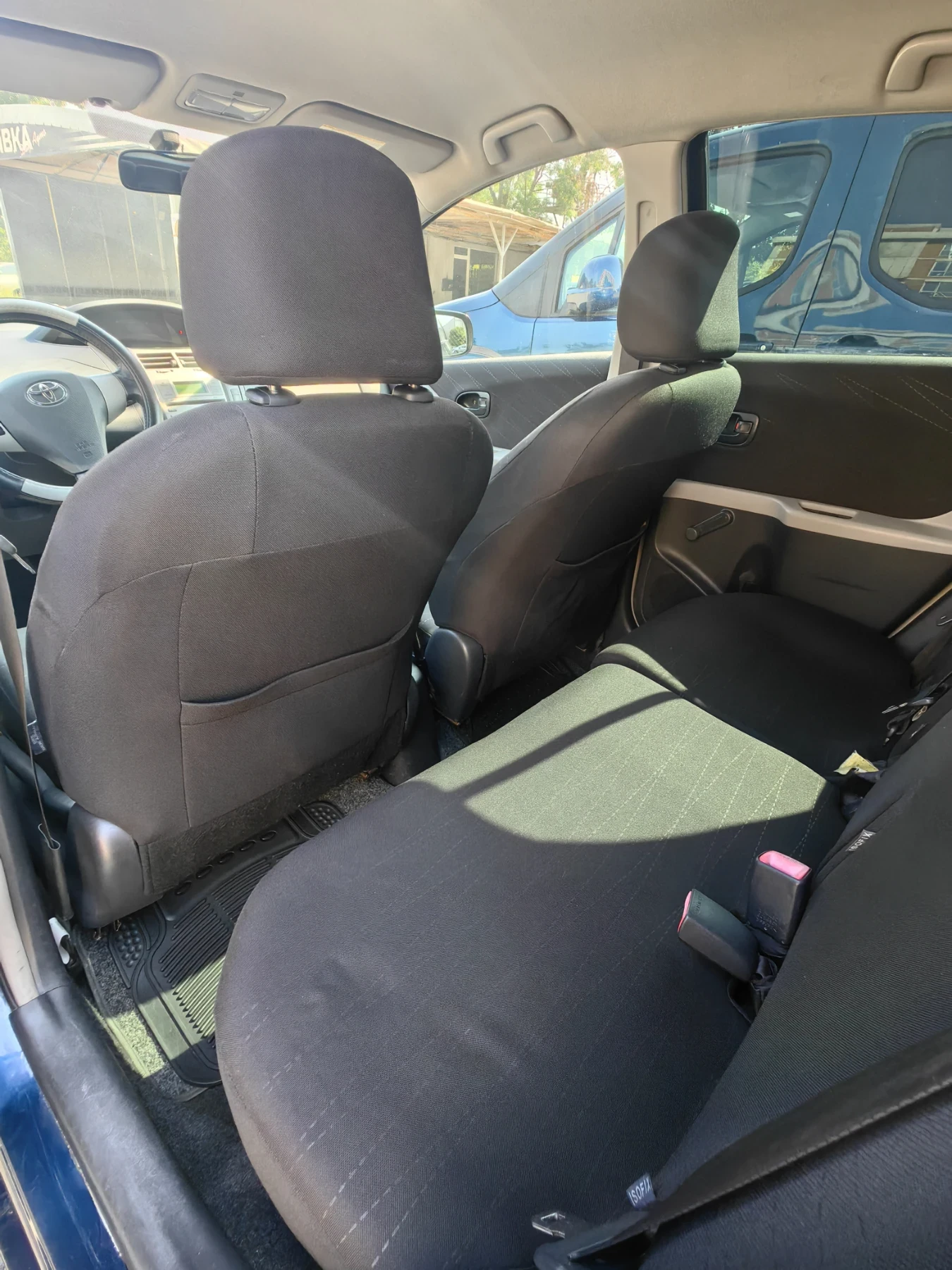Toyota Yaris 1.0 Evro4 Климатик - изображение 9