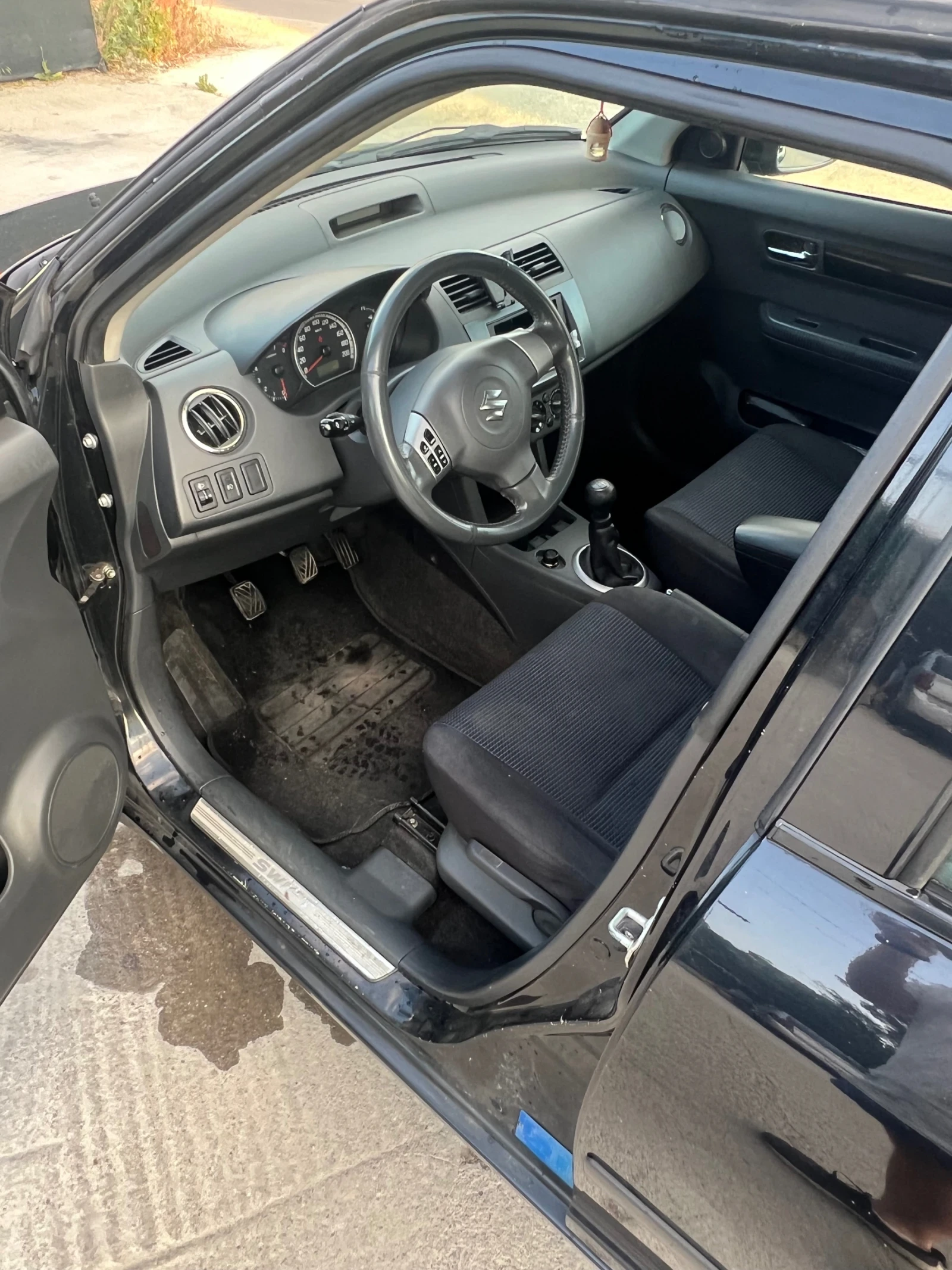 Suzuki Swift  - изображение 8