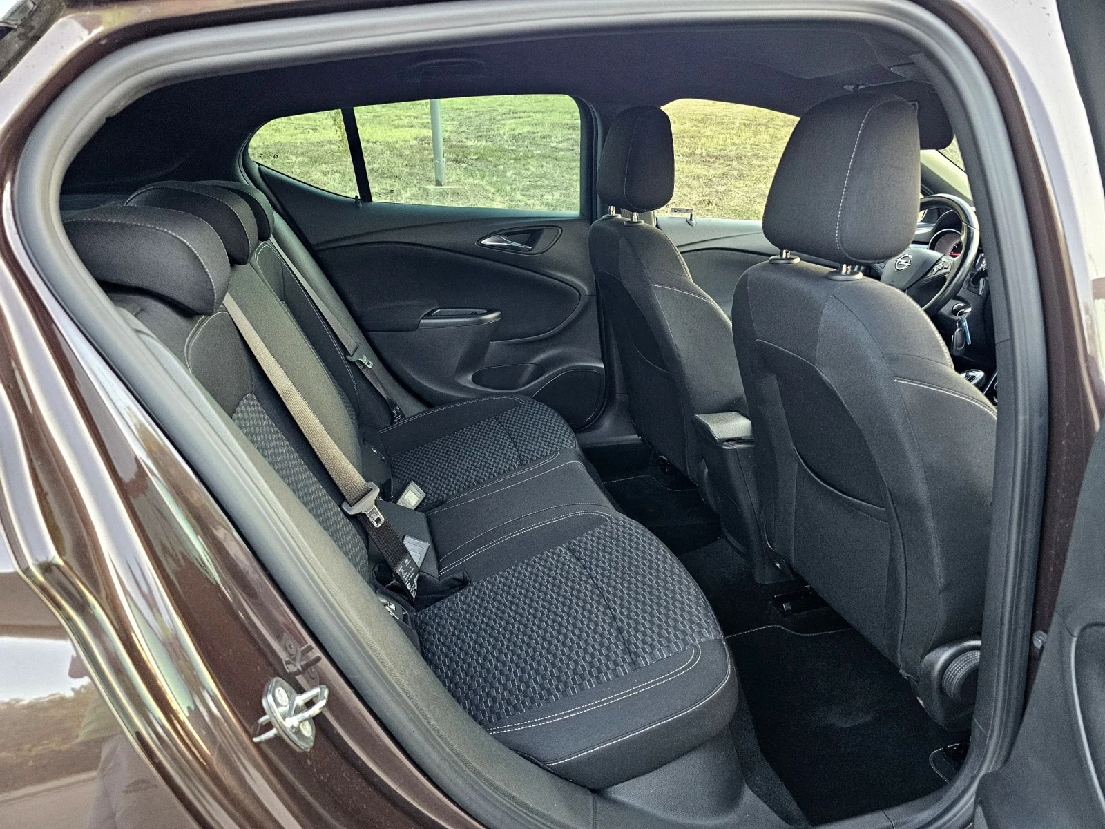 Opel Astra 1.4 Turbo-150�.� | Mobile.bg � ����������� 13