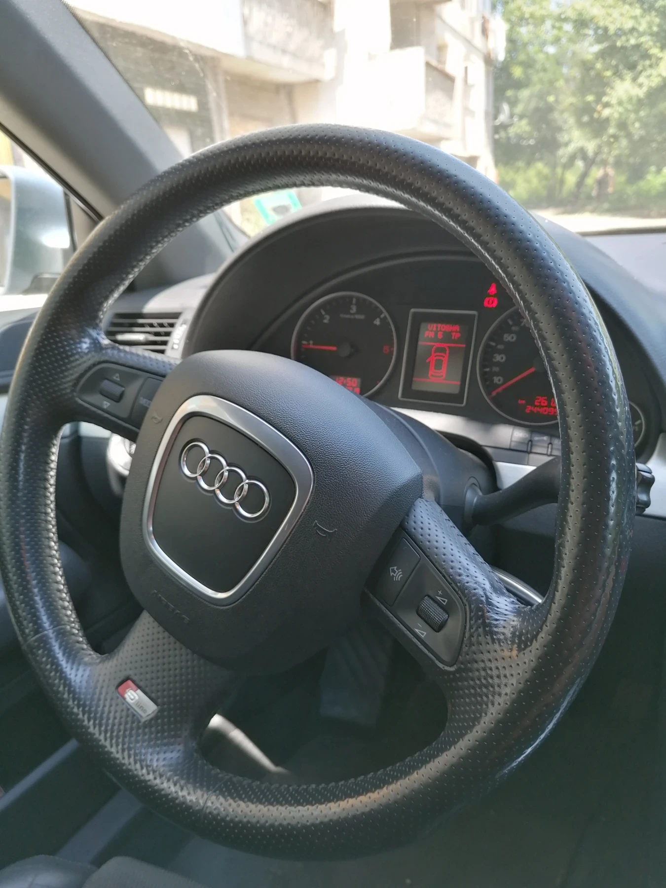 Audi A4  - изображение 8