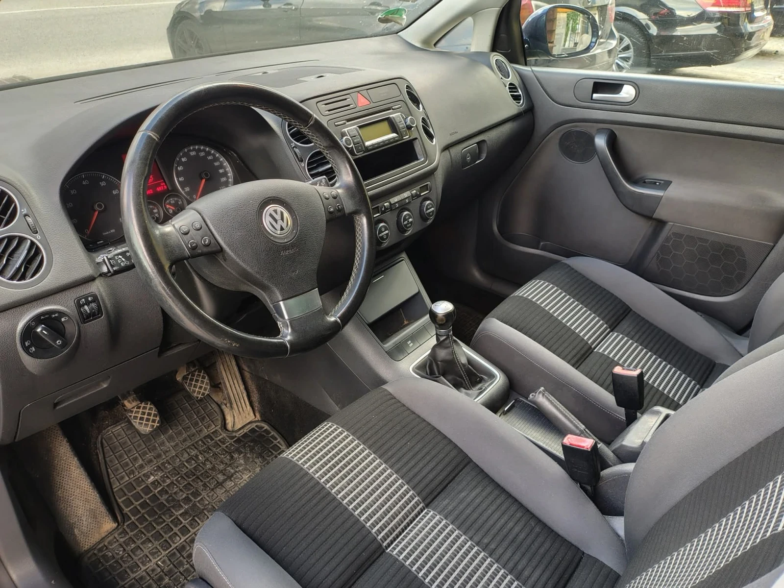 VW Golf Plus 1.4 бензин  - изображение 8