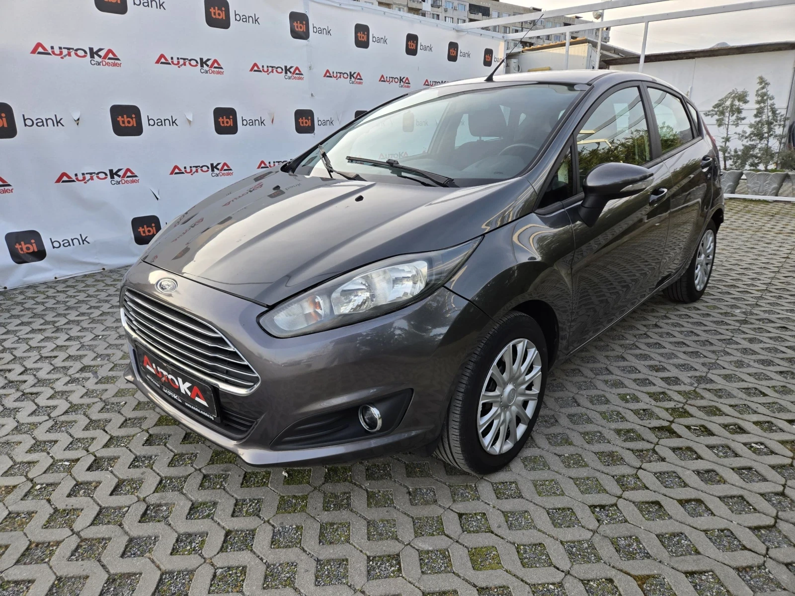 Ford Fiesta 1.4i-95кс= ФАБРИЧНА ГАЗ= EURO 6B, снимка 6 - Автомобили и джипове - 53804441