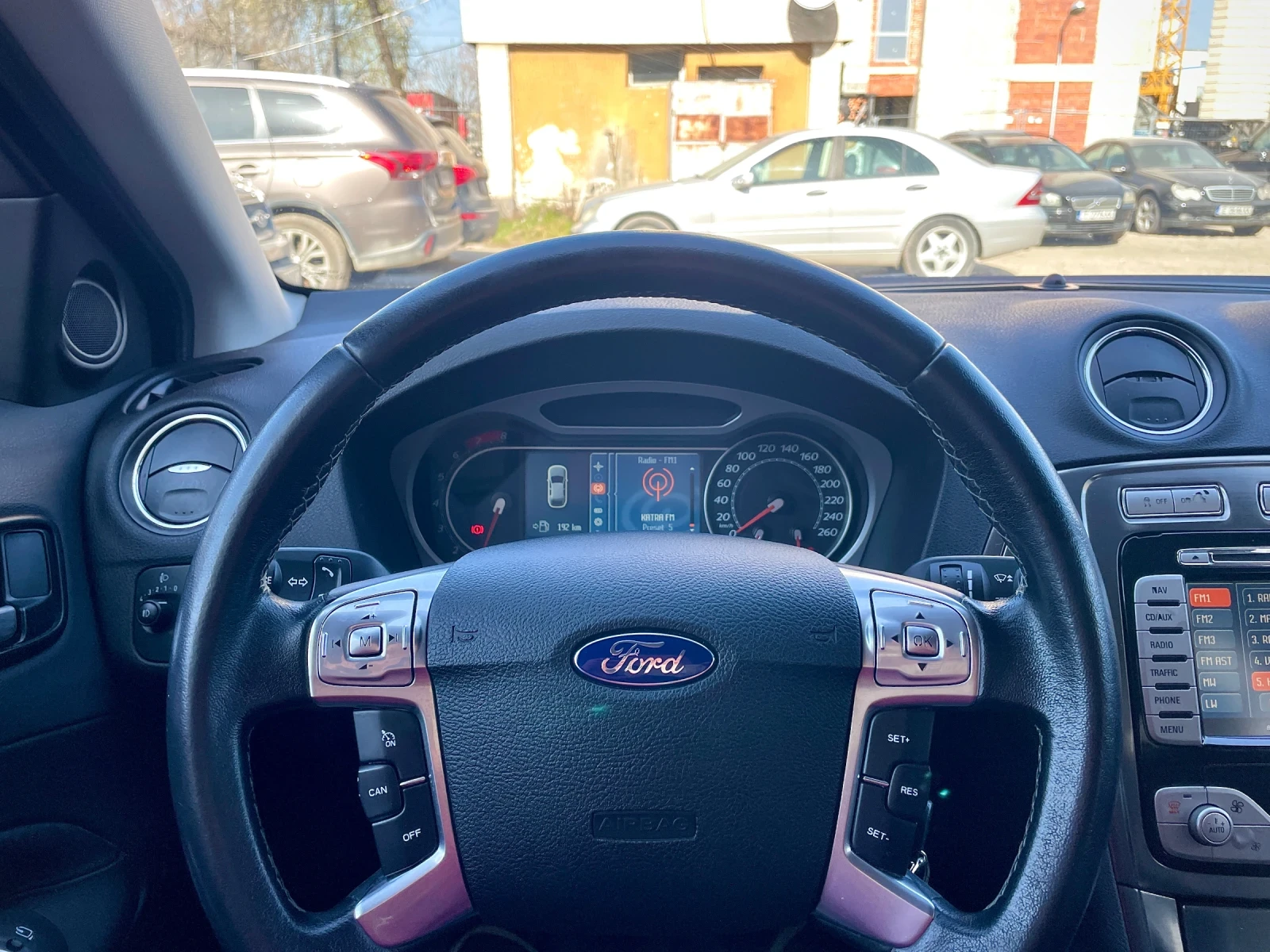 Ford Mondeo Mk4 / 2.0i / Titanium / Converse + , снимка 17 - Автомобили и джипове - 53837099