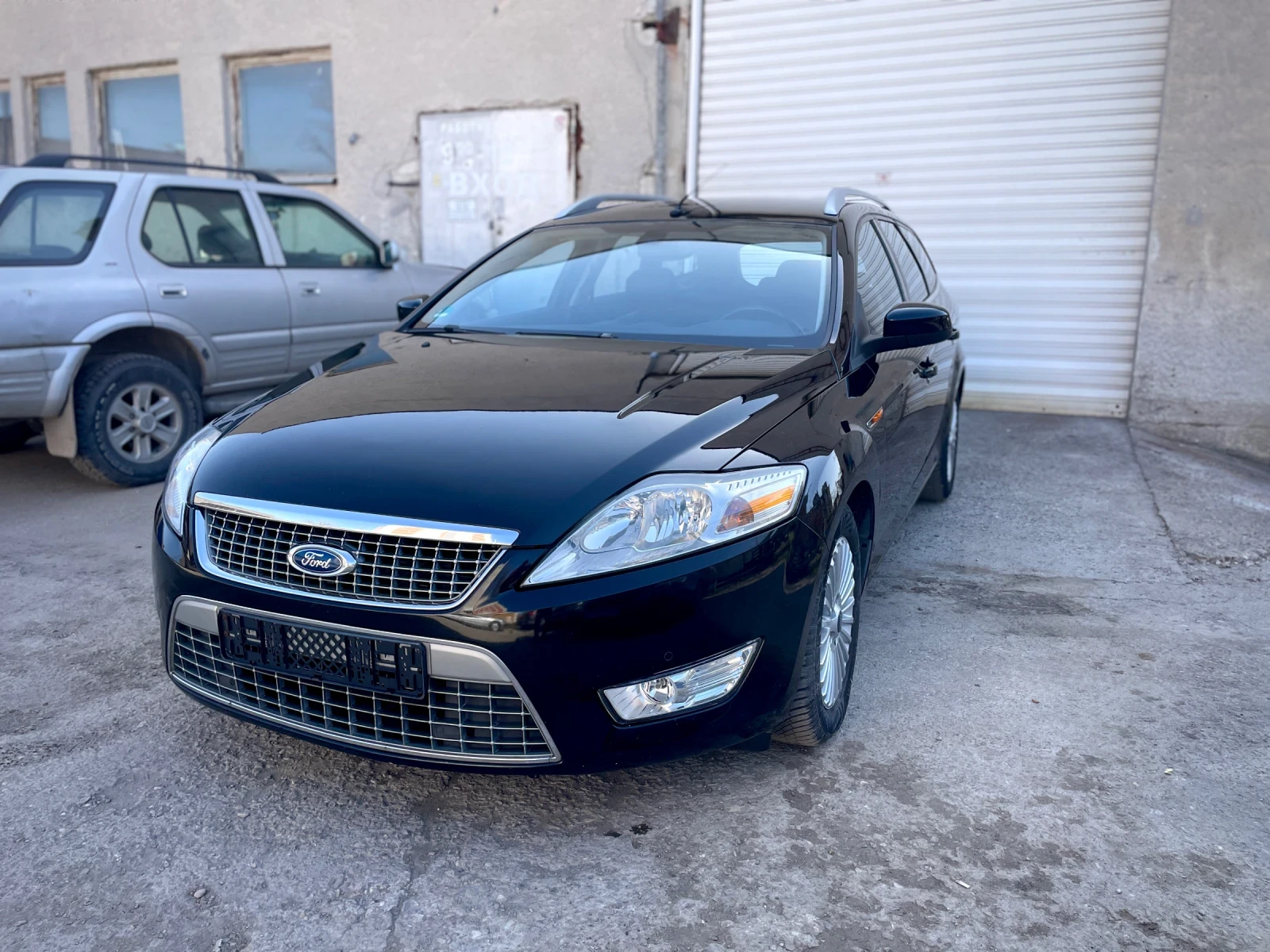 Ford Mondeo Mk4 / 2.0i / Titanium / Converse + , снимка 2 - Автомобили и джипове - 53837099