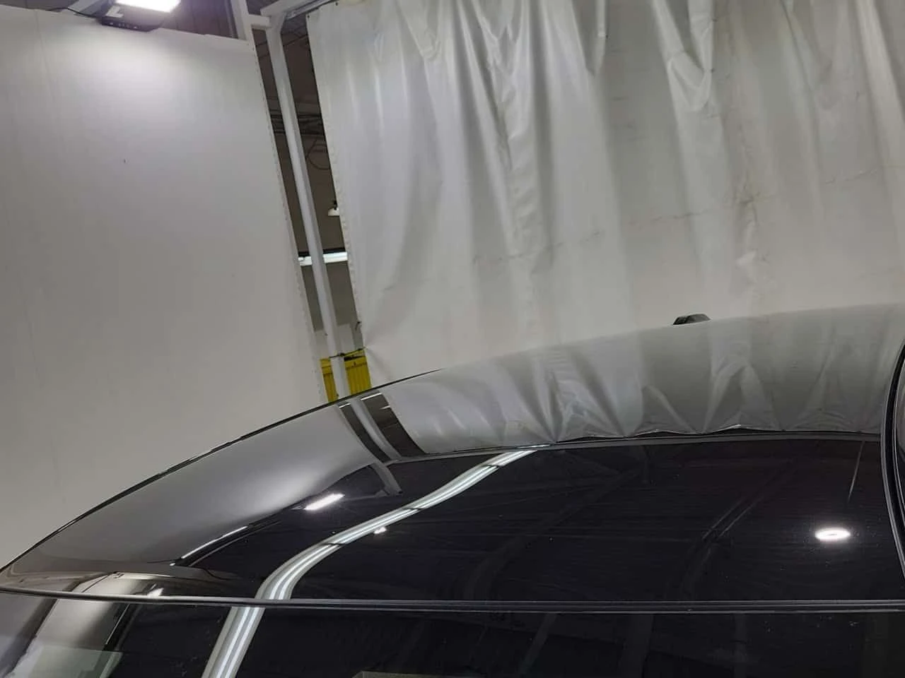 BMW 750 E XDRIVE| SWAROWSKI| HUD| MAСАЖИ ОТЗАД| 2 КЛЮЧА| , снимка 7 - Автомобили и джипове - 54097020