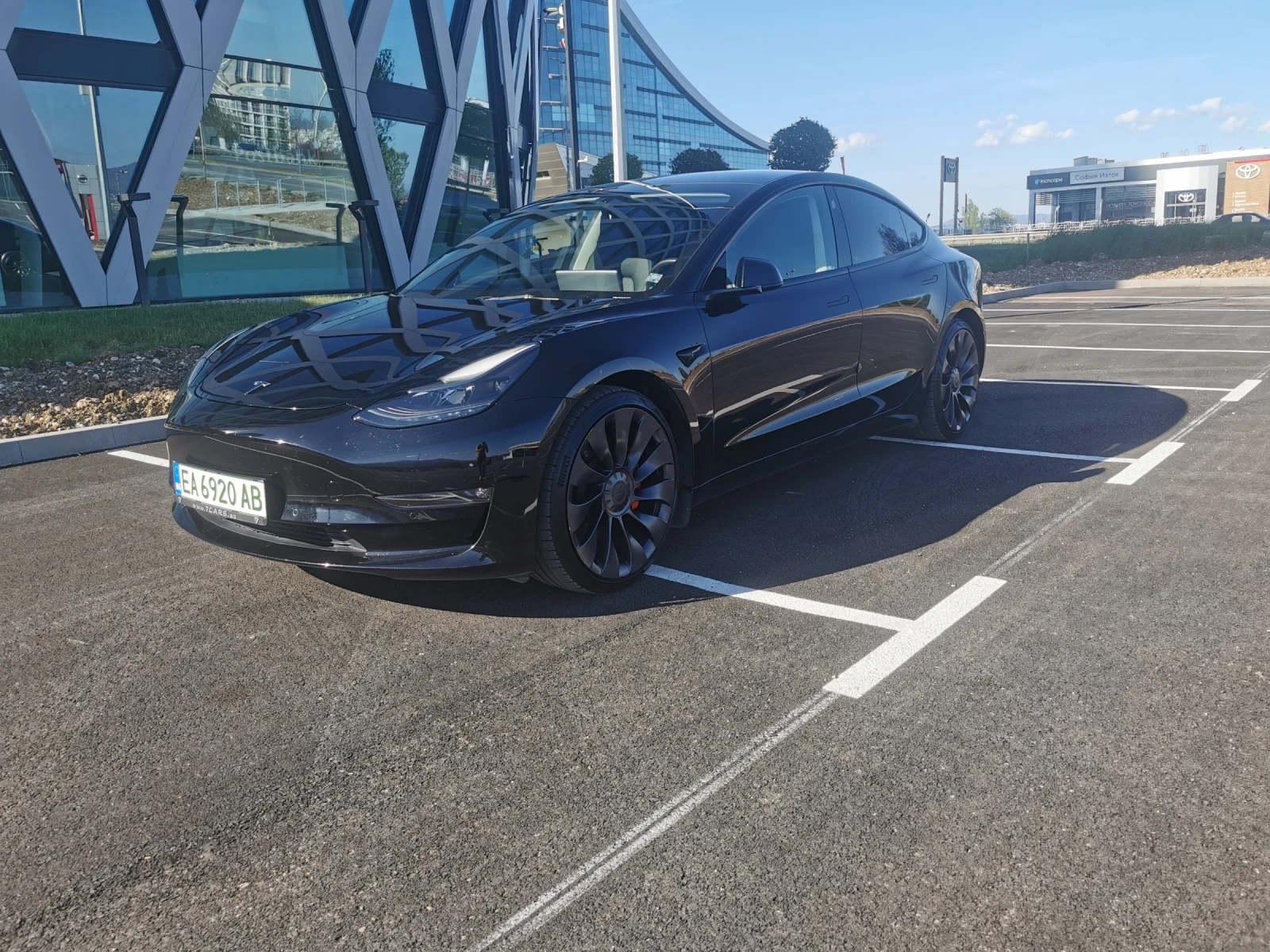 Tesla Model 3 Performance, снимка 3 - Автомобили и джипове - 54342975