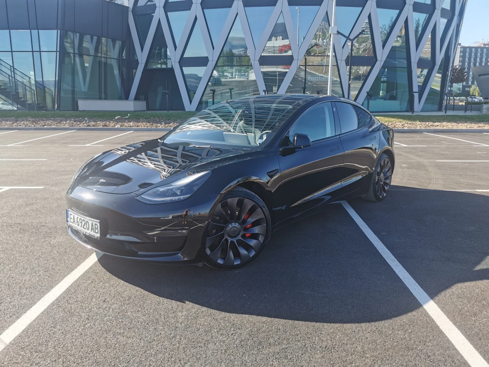 Tesla Model 3 Performance, снимка 8 - Автомобили и джипове - 54342975