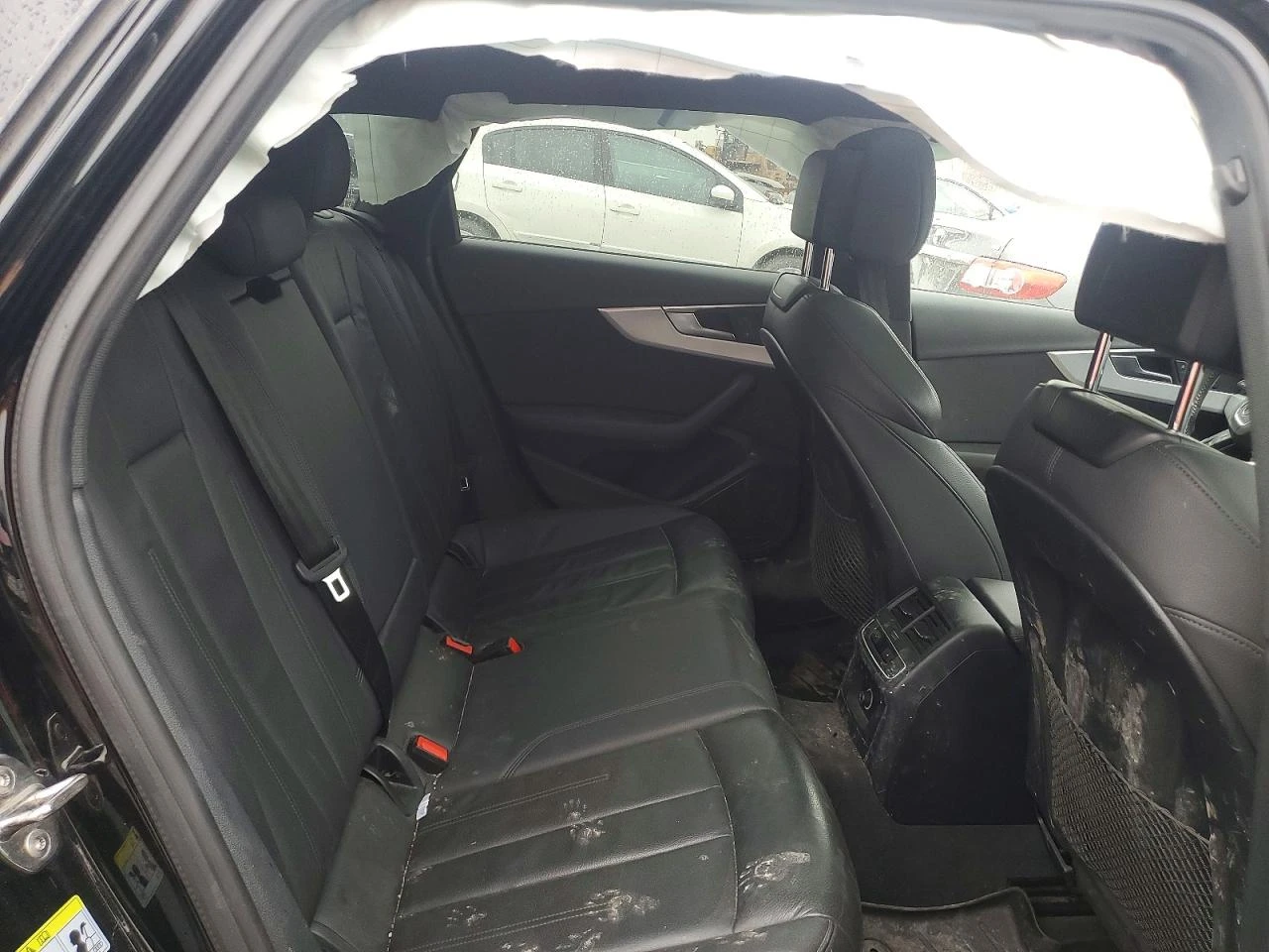 Audi A4 Allroad 2.0l Premium Plus, снимка 10 - Автомобили и джипове - 54417322