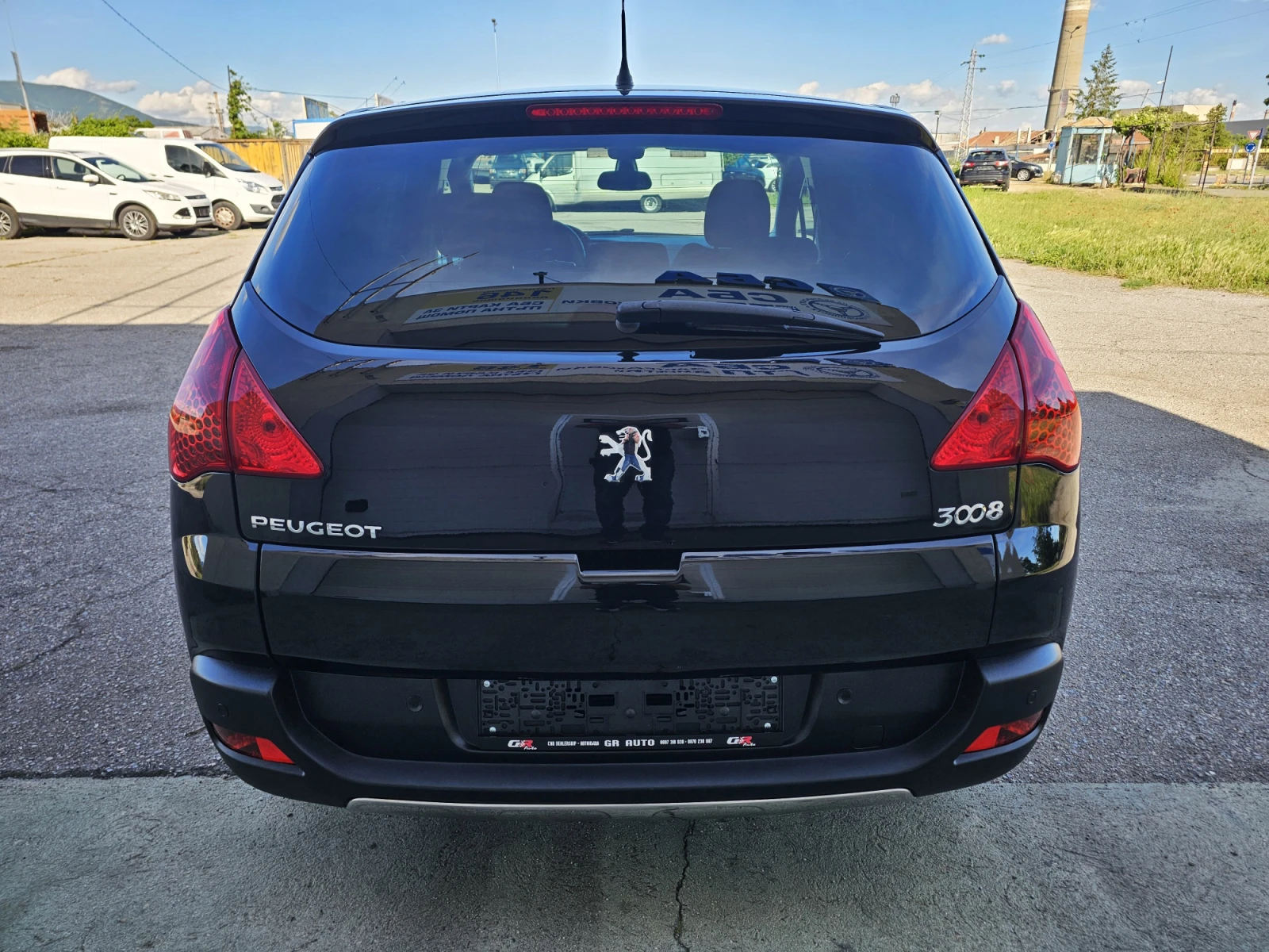 Peugeot 3008 1.6 HDI* DISTRONIC* PANORAMA* HEAD UP, снимка 6 - Автомобили и джипове - 54714155