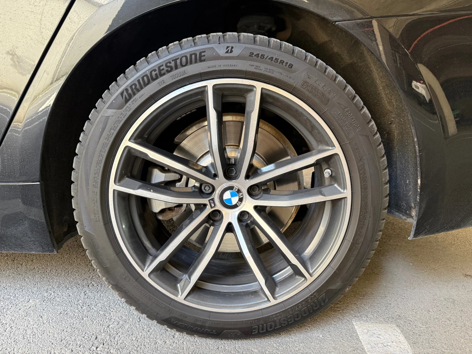 BMW 530 BMW 530I x Drive/ЛИЗИНГ/СЕРВИЗНА ИСТОРИЯ/Mcar Sofi, снимка 16 - Автомобили и джипове - 55102257