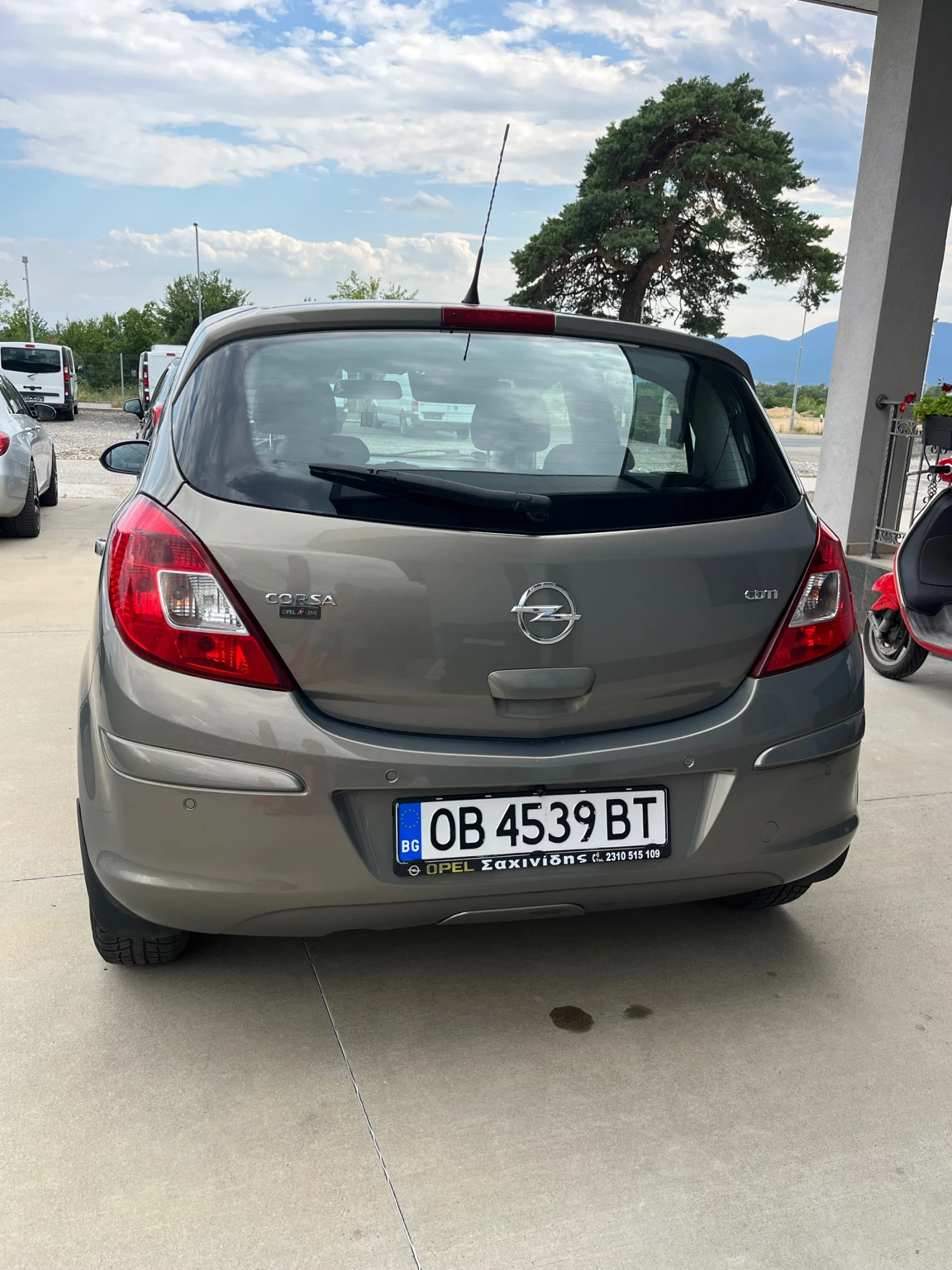 Opel Corsa 1.3 Dizel ful, снимка 7 - Автомобили и джипове - 55266182