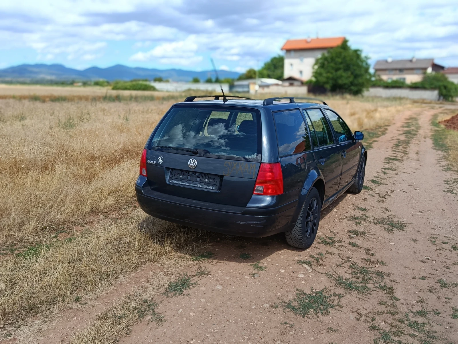VW Golf 1.4 16v, снимка 2 - Автомобили и джипове - 55506504