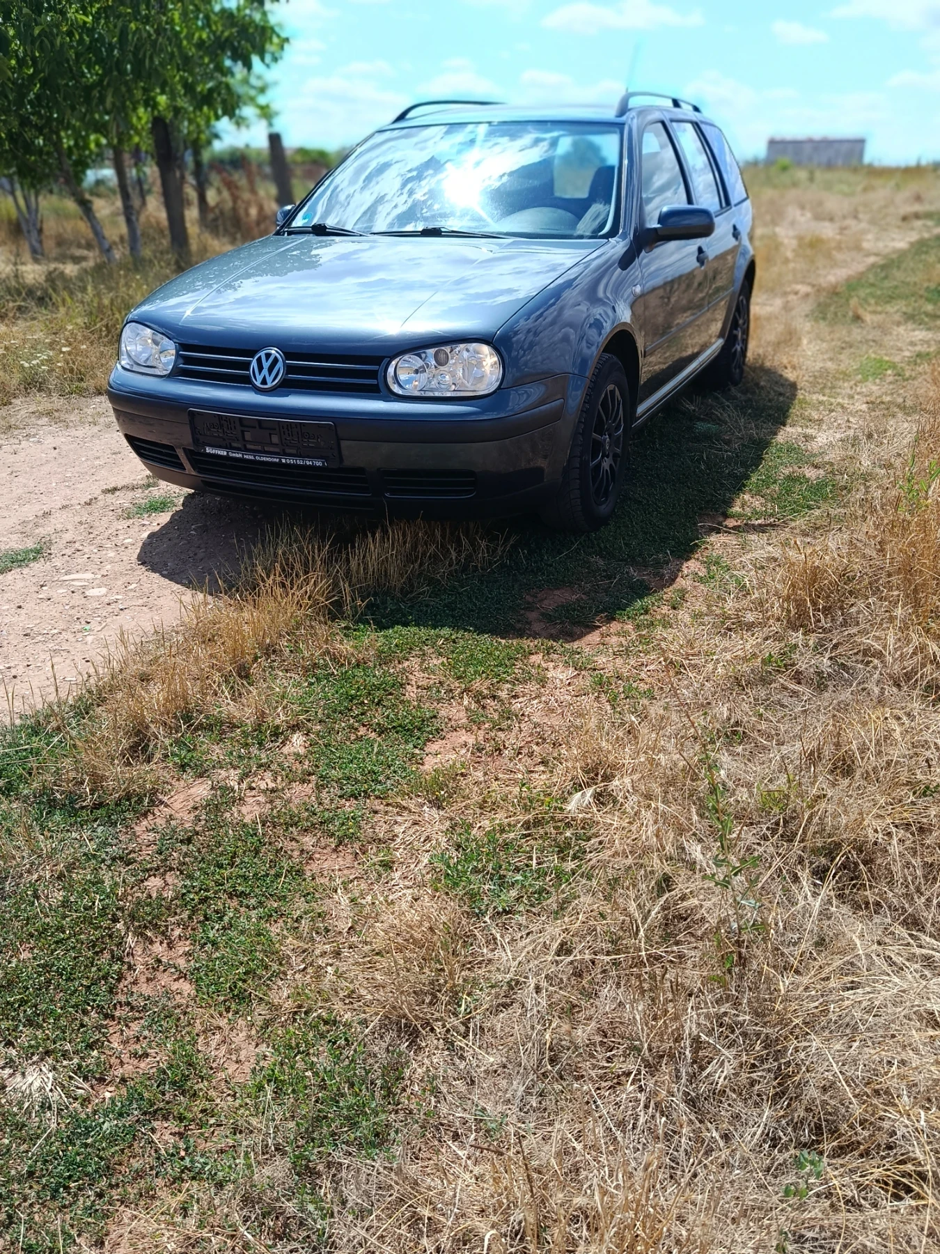 VW Golf 1.4 16v, снимка 3 - Автомобили и джипове - 55506504