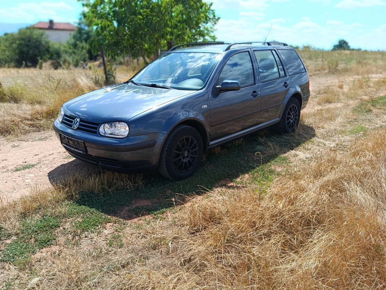 VW Golf 1.4 16v, снимка 4 - Автомобили и джипове - 55506504