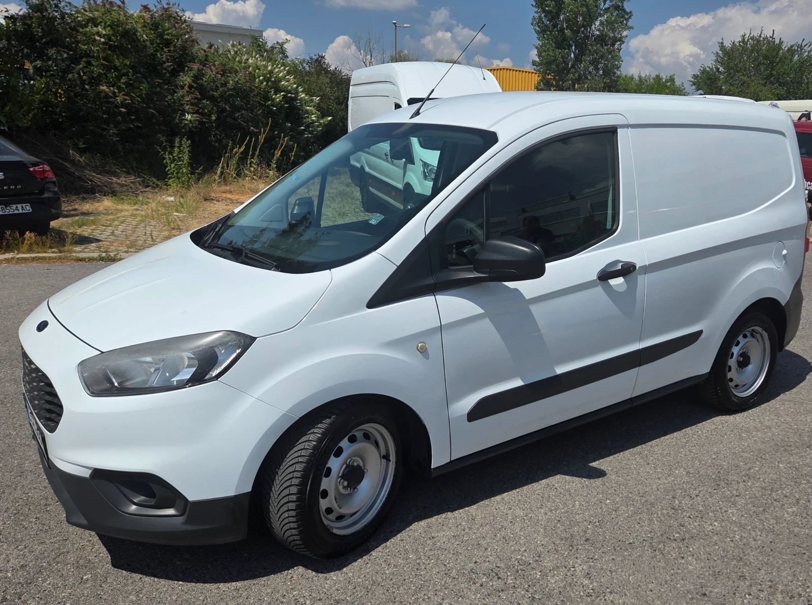 Ford Connect 1.5 tdci история, снимка 7 - Автомобили и джипове - 55584761