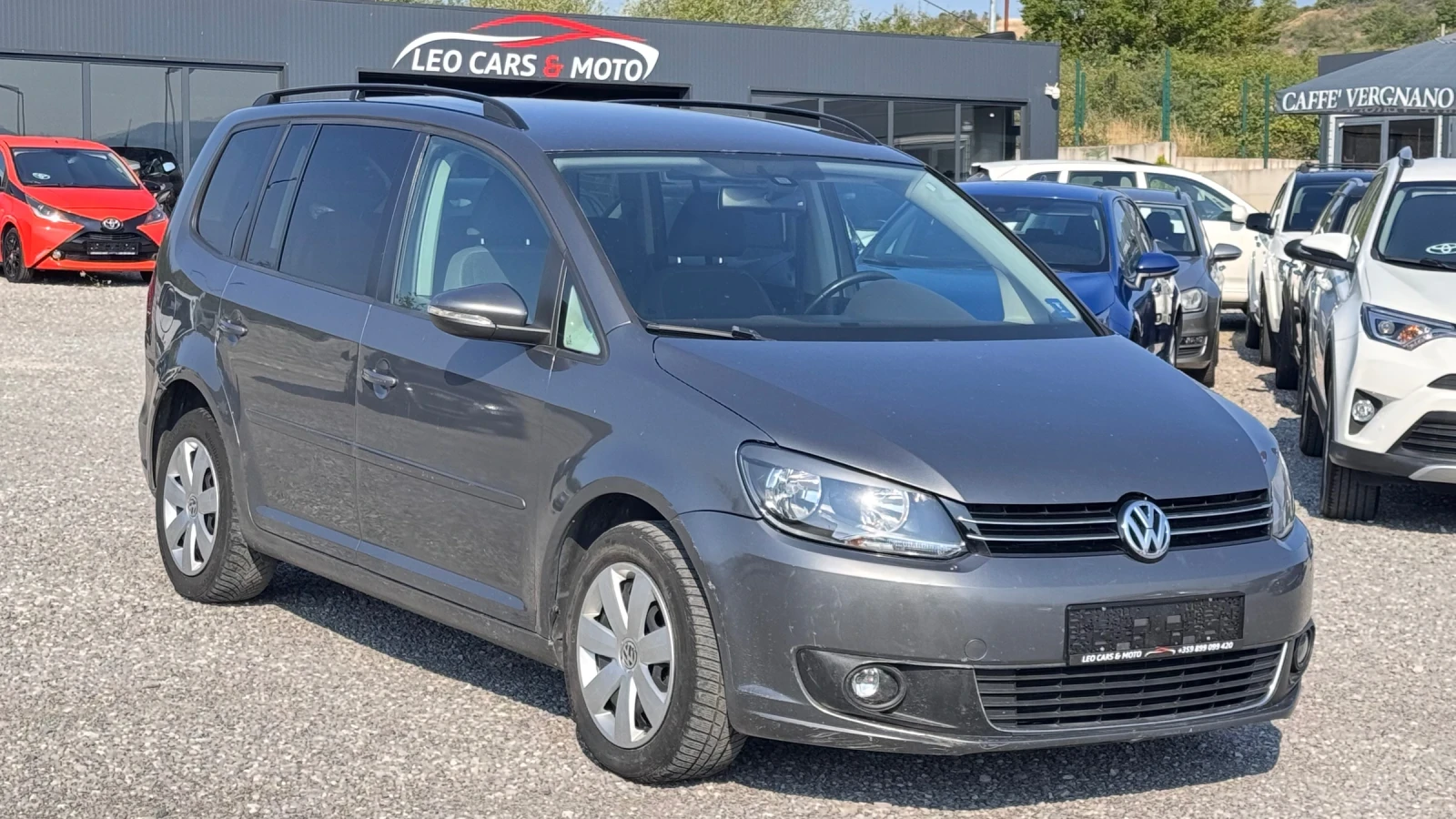 VW Touran 7-Местен, снимка 3 - Автомобили и джипове - 55592858