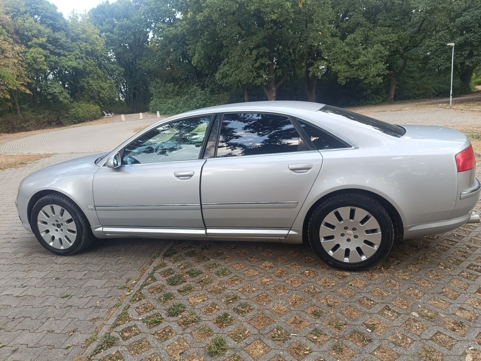 Audi A8 D3, снимка 2 - Автомобили и джипове - 55890261