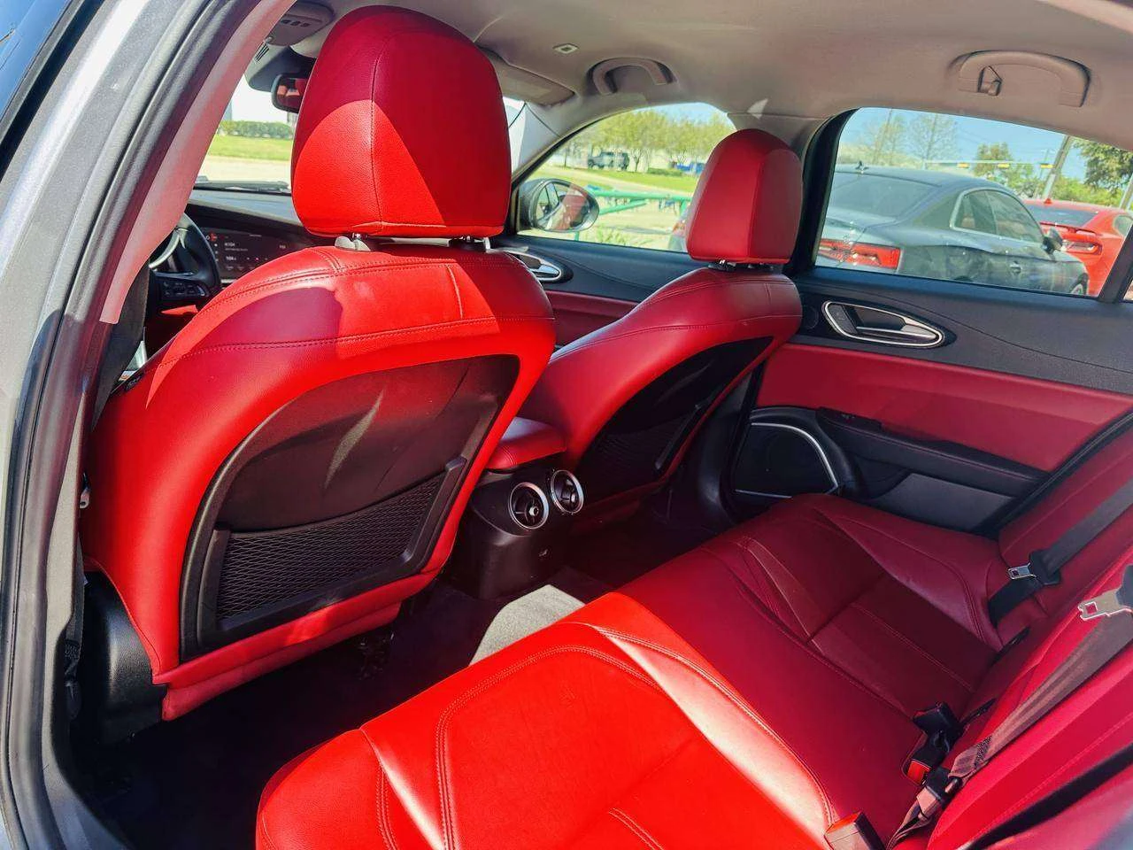 Alfa Romeo Giulia RWD, АВТОКРЕДИТ, снимка 9 - Автомобили и джипове - 55930691