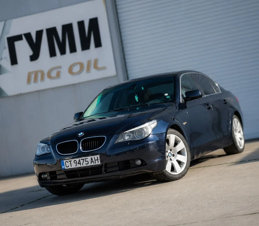 BMW 520, снимка 11 - Автомобили и джипове - 55963490
