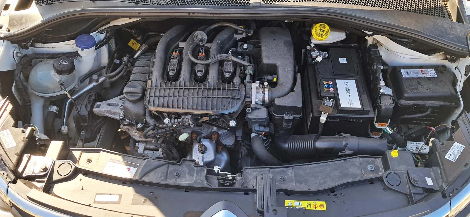 Citroen C3 1, 2 Puretech, снимка 11 - Автомобили и джипове - 56153715